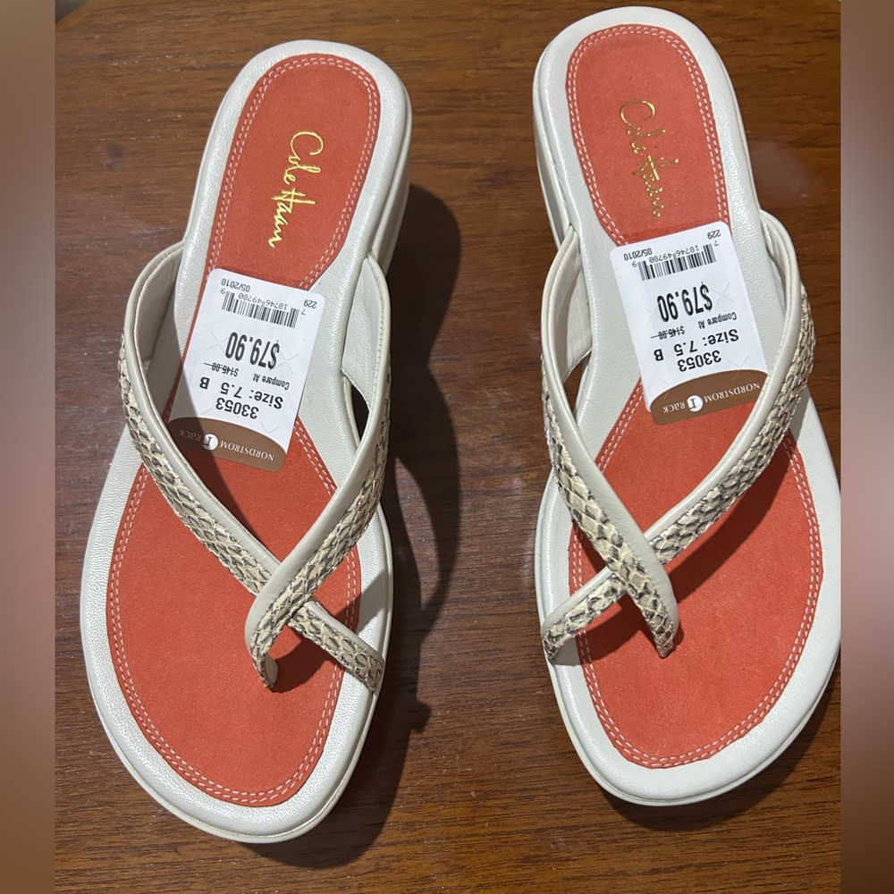 NWT Cole Haan white sandals. Sz 7.5. Platform style. Snakeskin look straps